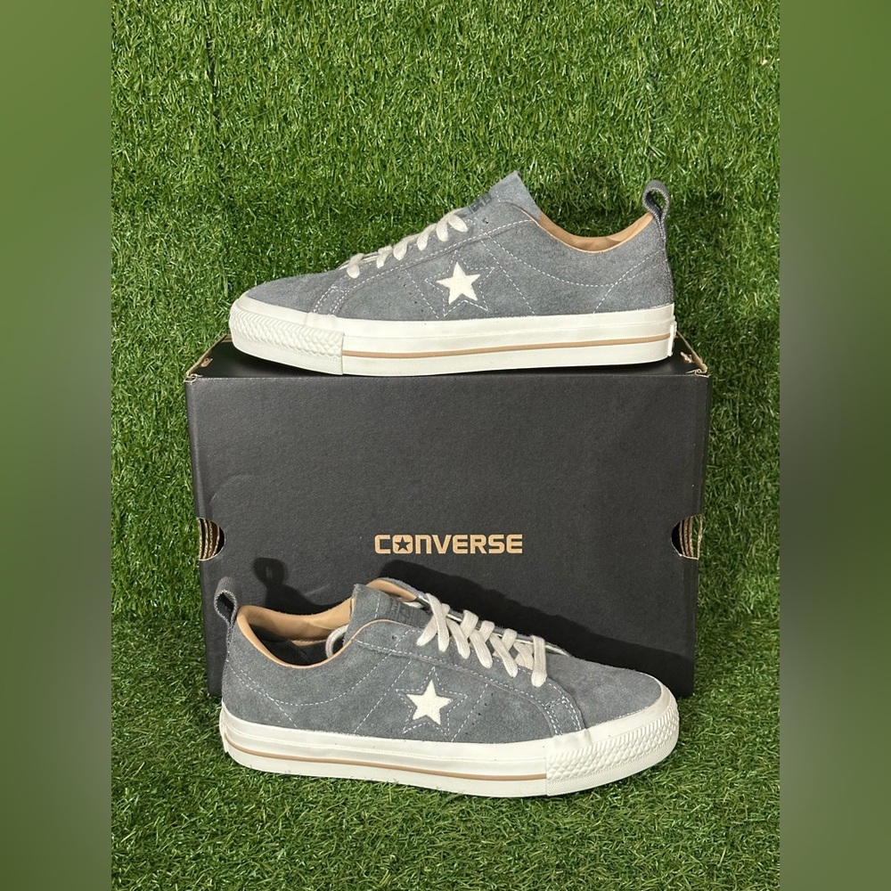 CONVERSE ONE STAR PRO VINTAGE SUEDE SIZE 7 MENS, COLOR, CYBER GREY/ WHITE/ TAN